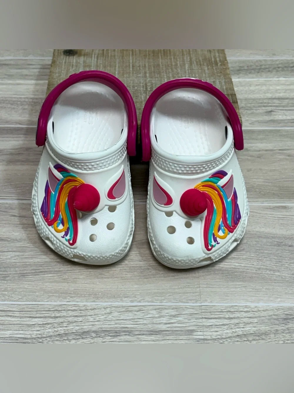 Crocs Fun Lab Classic I am Unicorn Clog Girls Size C4